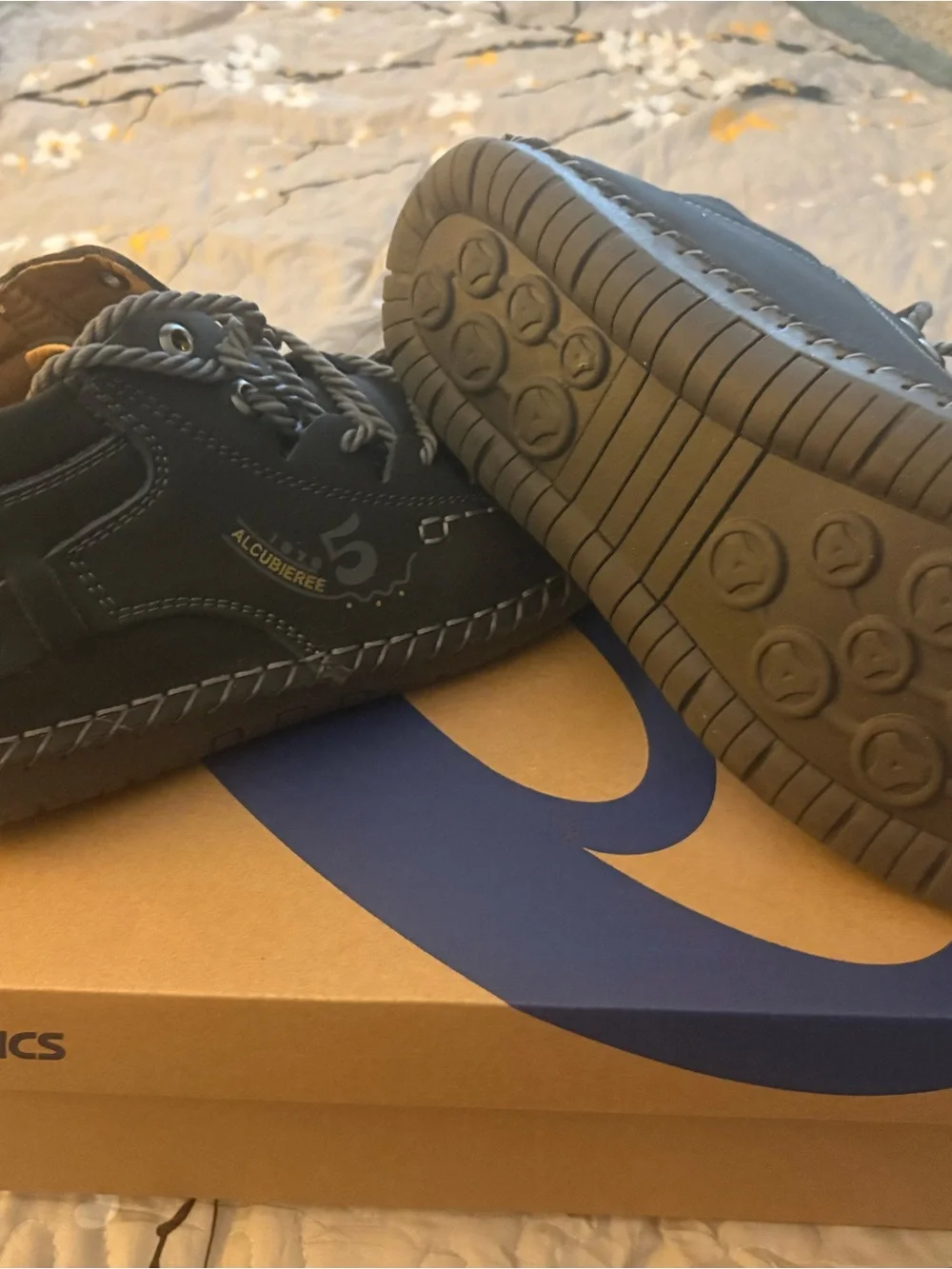 Men’s Black Casual Leather Sneakers